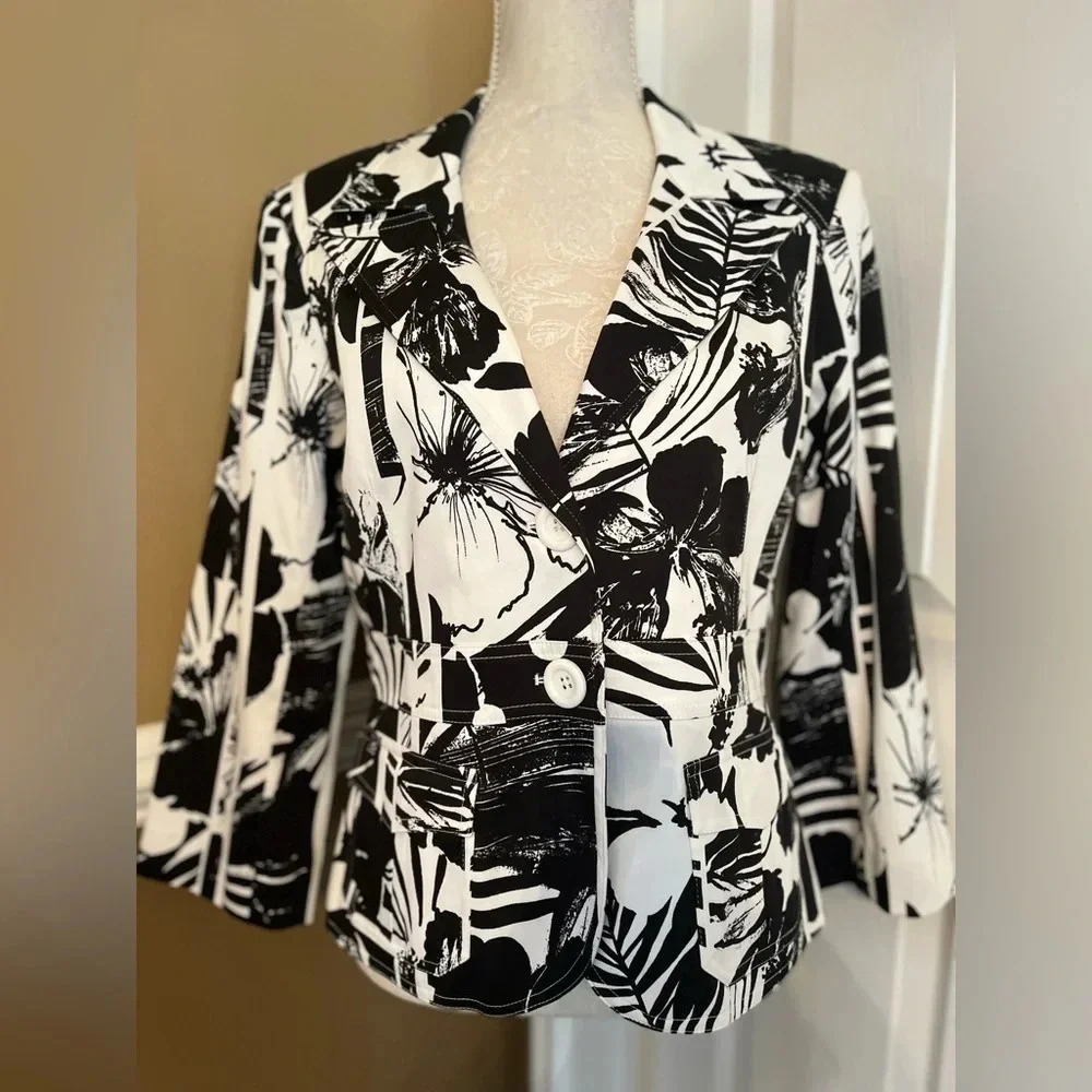 Cache Black & White Abstract Print Blazer Size 10 - image 8